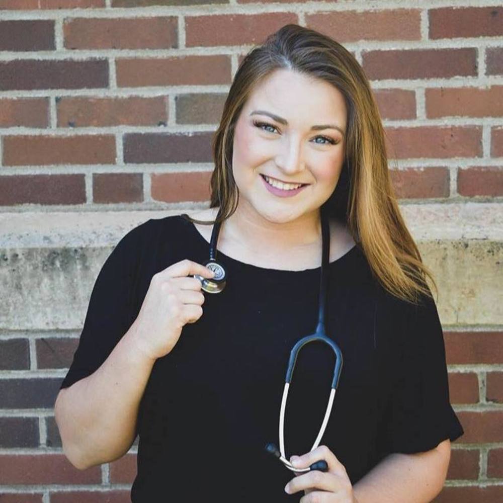 Meet your Posher, Kylee